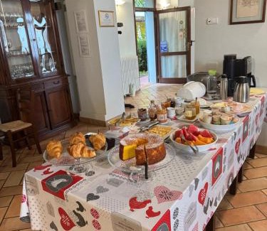 Montale House | Discover Agriturismo Aggazzotti: Pet-Friendly Oceanfront Retreat