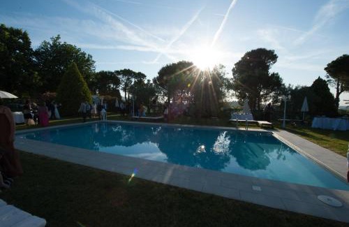 Diegaro House | Pet-Friendly Agriturismo al Colle with Pool & Hot Tub