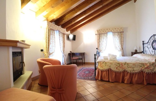 Farra di Soligo Other | Discover Agriturismo Al Credazzo: Spa & Family-Friendly Retreat