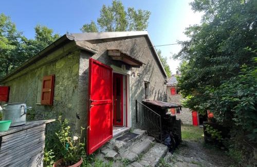 Montefiorino House | Pet-Friendly Agriturismo Antico Mulino sul Dolo Retreat