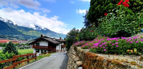 Charvensod Bed & Breakfast | Discover Agriturismo B&B Chèvres à Cheval: 9.1 Rated Stay