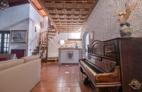 Pianomarotta House | Guest Rated 10/10: Agriturismo Bellofatto Awaits You