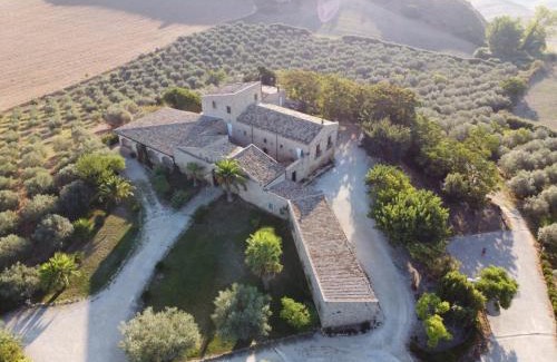Pergusa House | Scenic Agriturismo Baglio Pollicarini with Ocean Views