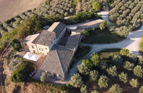 Pergusa House | Scenic Agriturismo Baglio Pollicarini with Ocean Views