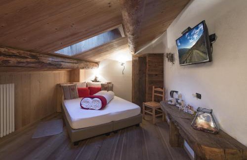 Arnoga House | Discover Comfort at Agriturismo Baita De L'ALL with Ocean Views