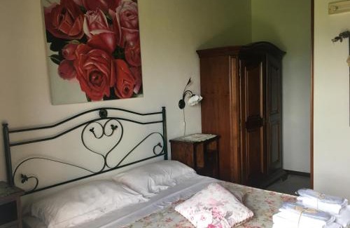 Curinga House | Charming Agriturismo Bardari with Family-Friendly Dining