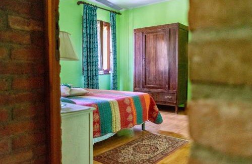 Ospedaletto di Pescantina House | Relax at Agriturismo Biologico La Buona Terra with Ocean Views