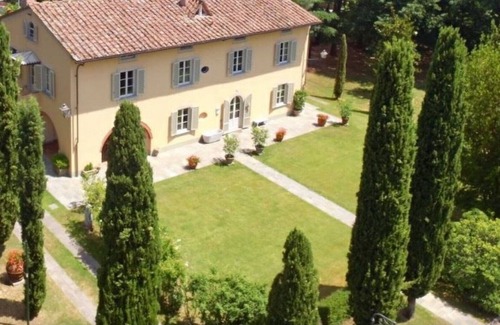 Orentano House | Experience Agriturismo Borgo ai Lecci in Villa Orsucci