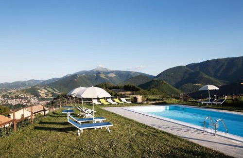 Cagli House | Pet-Friendly Agriturismo Bufano with Oceanfront Pool