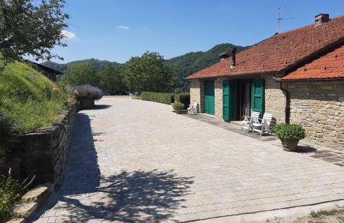 Palazzuolo sul Senio House | Pet-Friendly Agriturismo Cà Nova with Great Dining & Kids' Fun