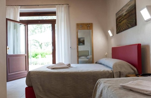 Valeggio sul Mincio Other | Experience Agriturismo Corte Tonolli with Pool & Breakfast