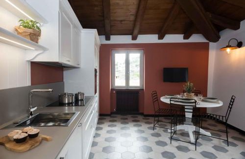 Bardino Vecchio House | Top-Rated Agriturismo Ca Du Briccu with Family-Friendly Perks