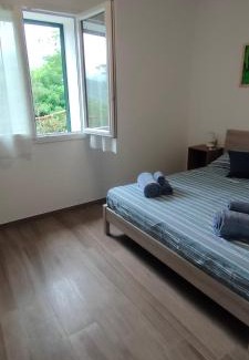 Carbuta Apartment | Inviting Agriturismo Ca' du Nibile: Pet & Child Friendly Stay
