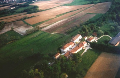 Belluno House | Relax at Agriturismo Casa de Bertoldi - Pet Friendly Retreat