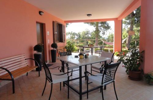 Offida House | Pet-Friendly Agriturismo Casa Rosa with Family Amenities