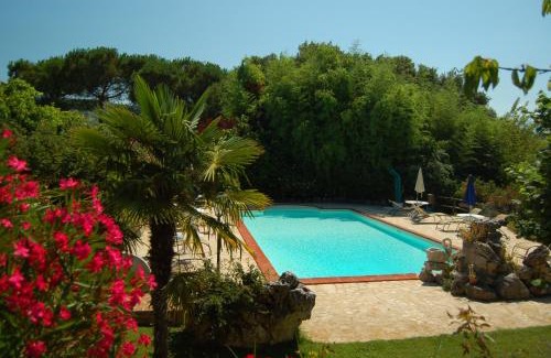 Loreto House | Discover Agriturismo Casale Dei Frontini: 9/10 Rated Retreat