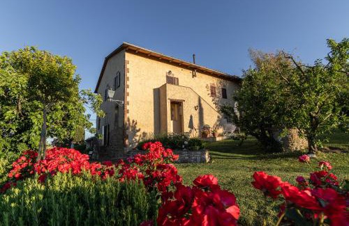 Bollano House | Pet-Friendly Paradise at Agriturismo Casanova - 9.9/10 Rating