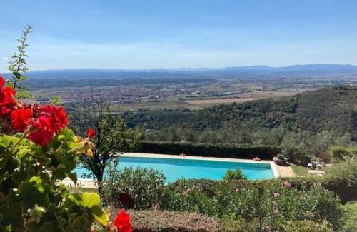Buti House | Relax at Agriturismo Cima alla Serra with Ocean Views