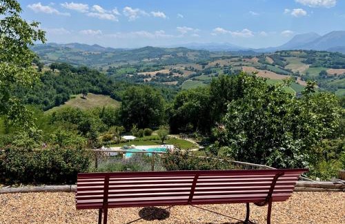 Gualdo Apartment | Guest Rated 9.9: Agriturismo Colpo di Fortuna with Ocean Views