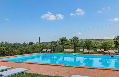 Brisighella House | Inviting Agriturismo Contea di Val d'Amone with Ocean View