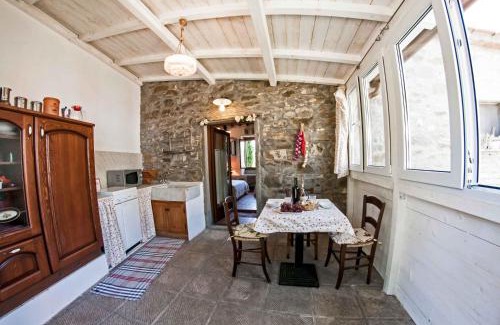 Vernio House | Relax at Agriturismo Corboli: Oceanfront & Pet Friendly