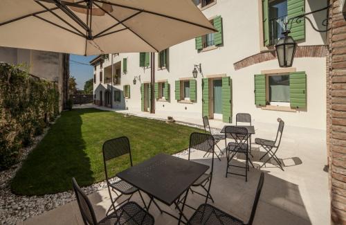 Nord-Ovest House | Discover Agriturismo Corte Rondinella: Family-Friendly Escape