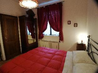 Lecchi in Chianti House | Enchanting Agriturismo "Crocino in Chianti" with Pools