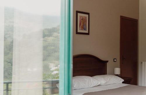 Lago House | Pet-Friendly Retreat at Agriturismo Cupiglione, Rated 9.7