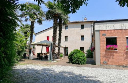 Borso del Grappa Bed & Breakfast | Top-Rated Agriturismo Da Andreina with Breakfast & Family Perks