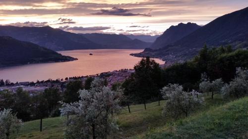 Sale Marasino House | Family-Friendly Stay at Agriturismo Da Gesi with Pets Welcome