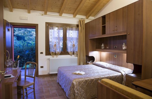 Trivignano Other | Discover Agriturismo Da Merlo: Top-Rated Spa Retreat