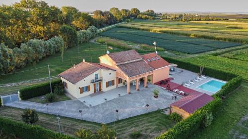 Codevigo House | Pet-Friendly Agriturismo Da Rosy with Oceanfront Views