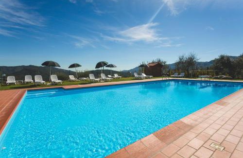 Beverino House | Idyllic Agriturismo Daniela: Pet-Friendly & Oceanfront Retreat