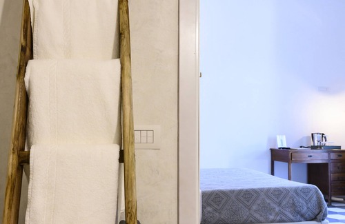 Strongoli House | Discover Agriturismo Dattilo: Family-Friendly Retreat with Pool