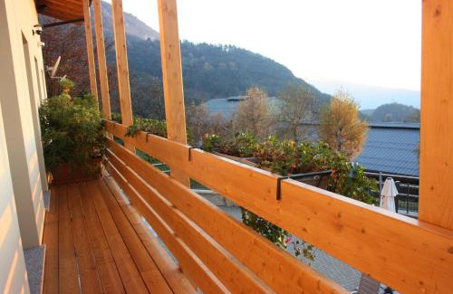 Lecco House | Oceanfront Agriturismo Deviscio: Guest Rated 9.5/10