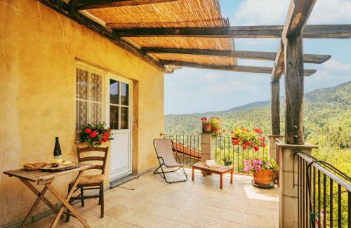 Carro House | Charming Agriturismo Il Filo di Paglia with Pet-Friendly Stay