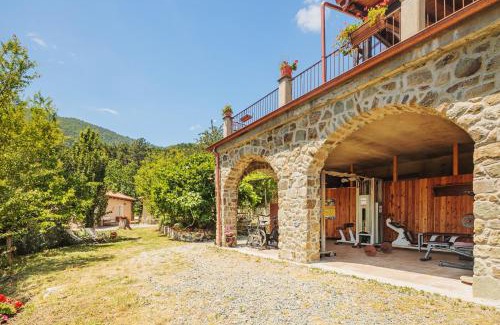 Carro House | Charming Agriturismo Il Filo di Paglia with Pet-Friendly Stay