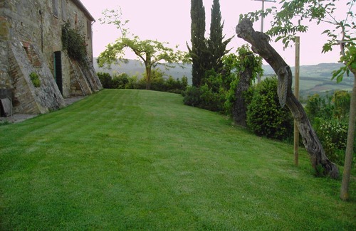 Monteguidi Apartment | Guest Rated: 10/10 at Agriturismo Erta - Apartment Geranium