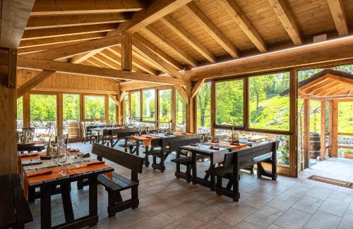 Vito d'Asio Bed & Breakfast | Relaxing Agriturismo Fattoria Carolina with Oceanfront Views