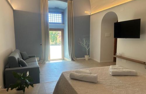 Landro House | Feudo Tudia: Oceanfront Retreat with Pool & Family Amenities