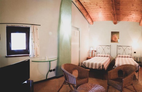 Murazzo House | Discover Agriturismo Fiori di Zucca: Rated 9.4/10 Stay