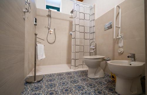 Casa Papa House | Discover Agriturismo Fondo Paliemmu B&B with Ocean Views