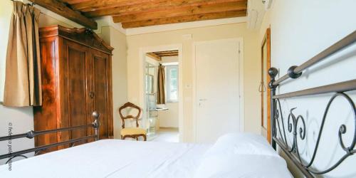 Bagnone House | Guest Rated 10/10: Agriturismo I Giunchi with Pool & Pets