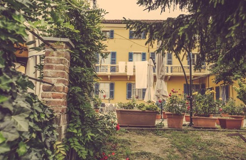 Asti House | Enchanting Agriturismo I Surì Asti with Oceanfront Views