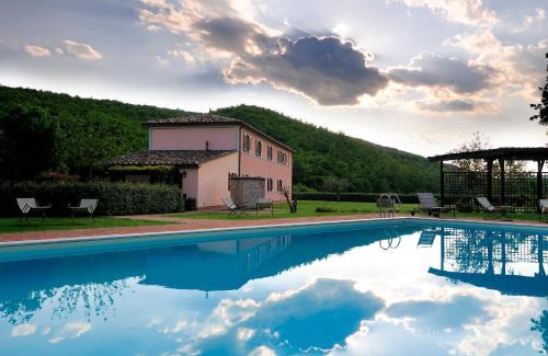 Corciano House | Relax at Agriturismo il Corniolo: Guest Rated 9/10