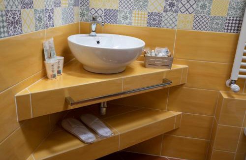 Quarrata Apartment | Discover Agriturismo Il Dolce Vivere: Oceanfront Bliss
