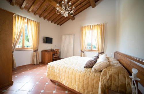 Quarrata Apartment | Discover Agriturismo Il Dolce Vivere: Oceanfront Bliss