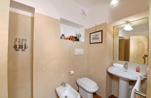 Barolo Bed & Breakfast | Discover Agriturismo Il Gioco Dell'Oca: Pet-Friendly Retreat