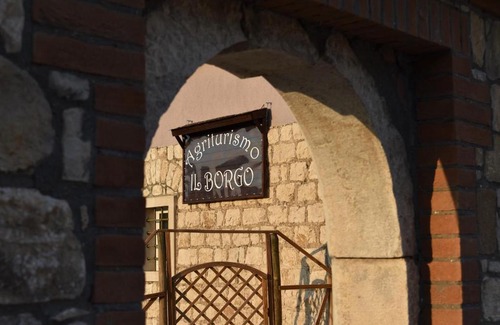 Mirabella Eclano House | Pet-Friendly Escape at Agriturismo Il Borgo – Rated 9/10
