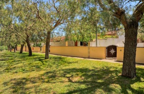 Otranto House | Pet-Friendly Retreat at Agriturismo Il Piccolo Lago